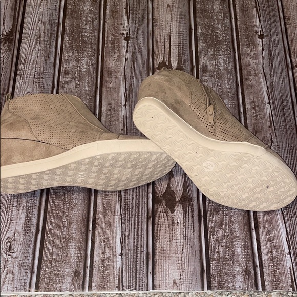 A New Day Beige Slip-On Boots - Picture 2 of 6